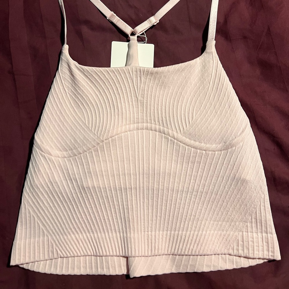 Lululemon strappy seamless yoga shelf tank